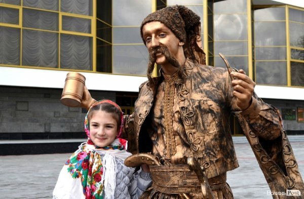 У центрі Луцька – Великодні розваги