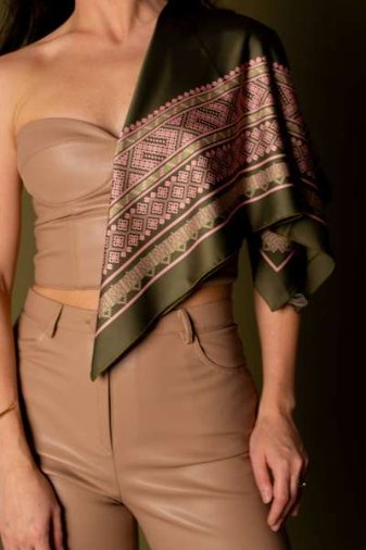 Бренд з прадавніми символами і сенсом: як волинянка створює аксесуари з українською душею