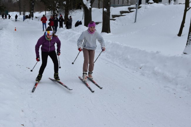У Луцьку юні спортсмени провели відкриті тренування з біатлону. ФОТО
