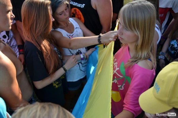 На «Бандерштаті» заспівали «Путін х**ло». ФОТО