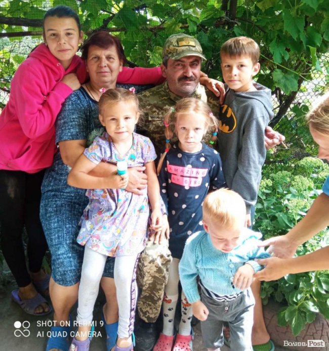 Жив з уламками в тілі: спогади про загиблого Героя з Волині Юрія Амірханяна 