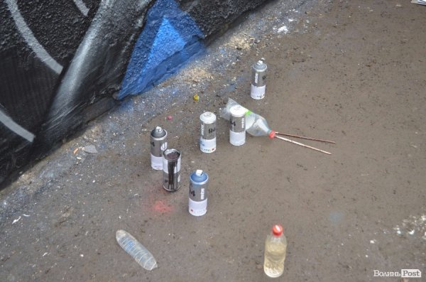 У центрі Луцька намалювали велике графіті, присвячене Героям Майдану. ФОТО