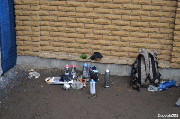 У центрі Луцька намалювали велике графіті, присвячене Героям Майдану. ФОТО