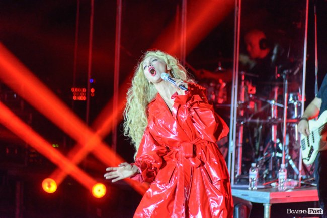 Яким був «перший раз» Олі Полякової в Луцьку. ФОТОРЕПОРТАЖ 