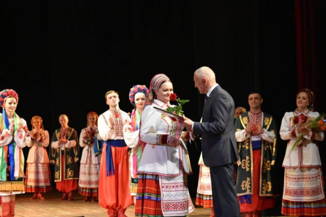 Артисток Волинського народного хору відзначили нагородами. ФОТО