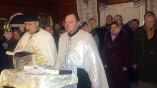 У волинському храмі, який перейшов до ПЦУ, відслужили першу літургію. ФОТО