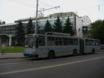 Водії тролейбусів Луцька відмовляються їздити на несправному транспорті. ВІДЕО