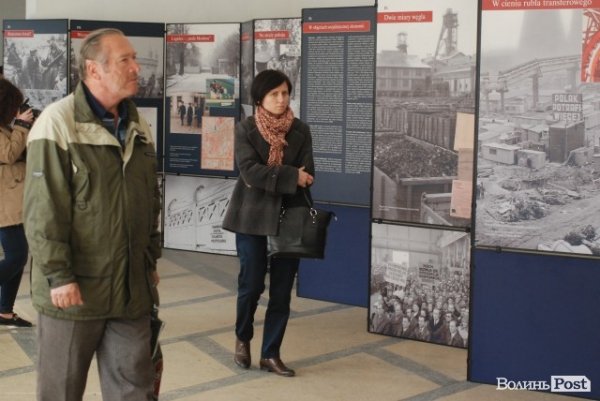 У Луцьку поляки через мистецтво підтримали українців у важкі часи. ФОТО