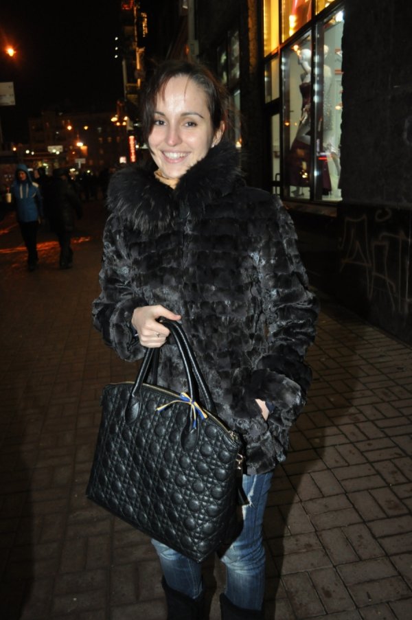 Красуні Євромайдану. ФОТО