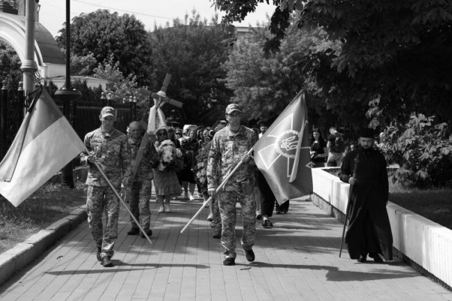 Лучани попрощалися із Героєм Романом Гаврилюком