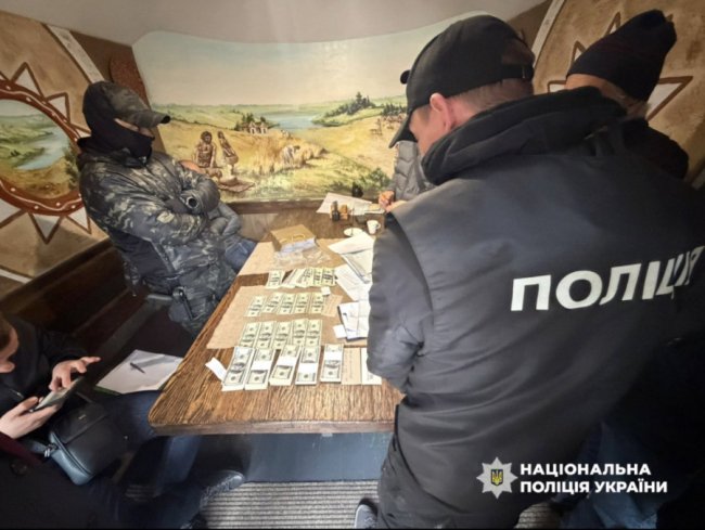 Посадовця «Укрзалізниці» затримали на хабарі у 0000