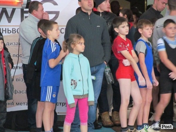 У Луцьку змагалися важкоатлети. ФОТО  