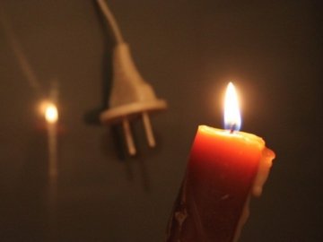 Де у Луцьку не буде світла 4 грудня