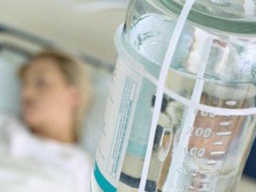 У Києві від ботулізму померла 47-річна жінка