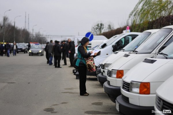 Луцький авторинок. БУДНІ МІСТА
