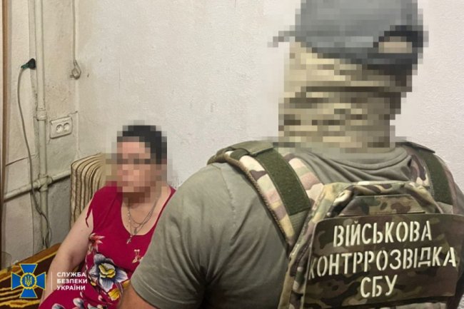 «Зняли з автобуса»: СБУ затримала зрадницю в Одесі