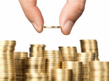 На кредити, «зиму» та каналізацію: у Луцьку «зняли» гроші з ремонту доріг