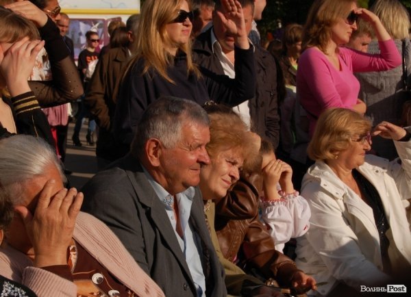 Вогнем і піротехнікою Луцьк відсалютував Перемозі