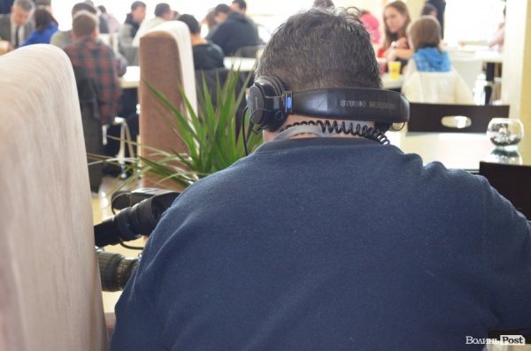 Флешмоб у луцькому ЦУМі. ФОТО. ВІДЕО 