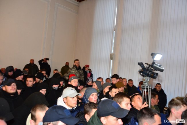 «Волинь – це не кар'єрна сходинка»: з якими претензіями атовці прийшли до Погуляйка. ФОТО