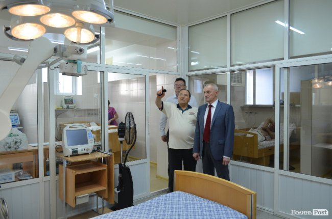 Краще, ніж у Києві: Олександр Савченко оцінив обладнання в обласній лікарні. ФОТО