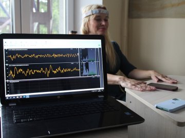 У луцькому виші використовуватимуть апарат, який вчитиме релаксувати 