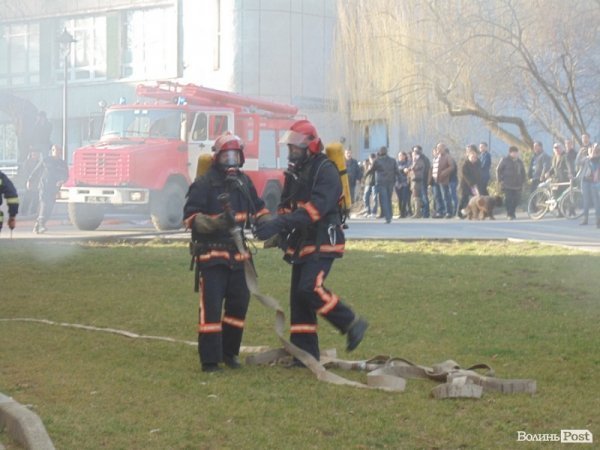 Фото великої пожежі в центрі Луцька. ДОПОВНЕНО