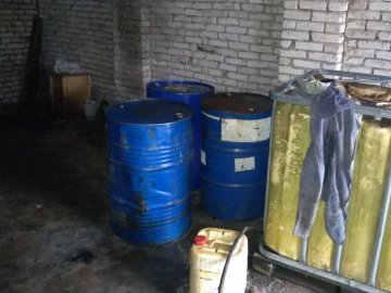 У селищі на Волині виявили незаконну заправку