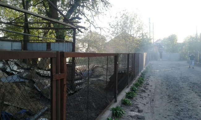 «Палять, палять і палять»: у Луцьку продовжують палити сміття. ФОТО