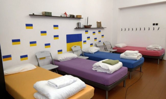 Як українці виїжджають з окупованих територій: перетин кордону і транзитний центр на Волині