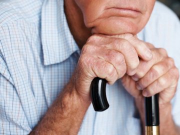 У дідуся з Волині псевдопрацівник соціальної служби видурив 29 000 гривень 