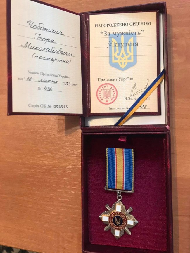 Батьки полеглого волинянина отримали його посмертну нагороду