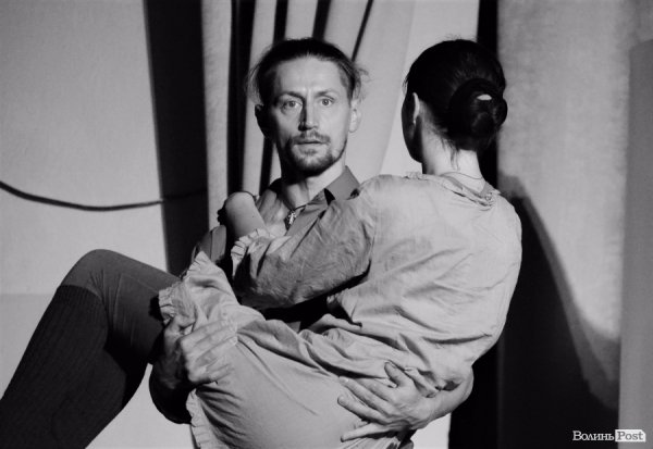 Історії дітей-біженців мовою танцю. ФОТО