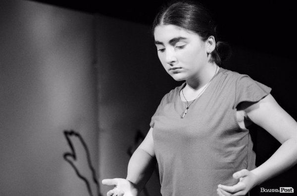 Історії дітей-біженців мовою танцю. ФОТО