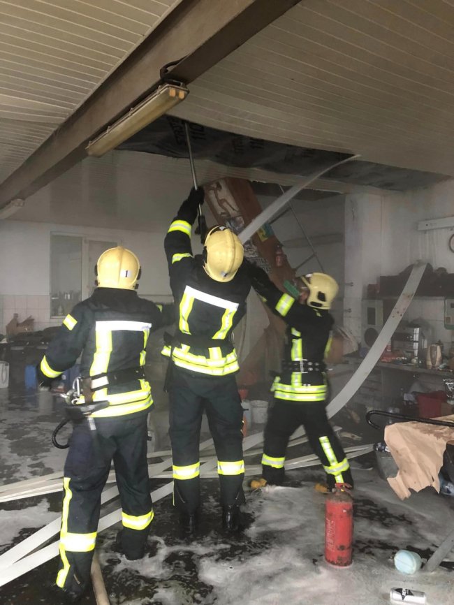 У Луцьку горів гараж. ФОТО