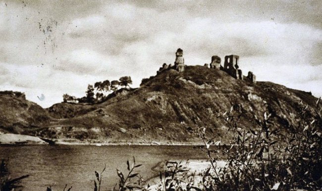 Руїни Губківського замку, Рівненщина, поч. ХХ ст.