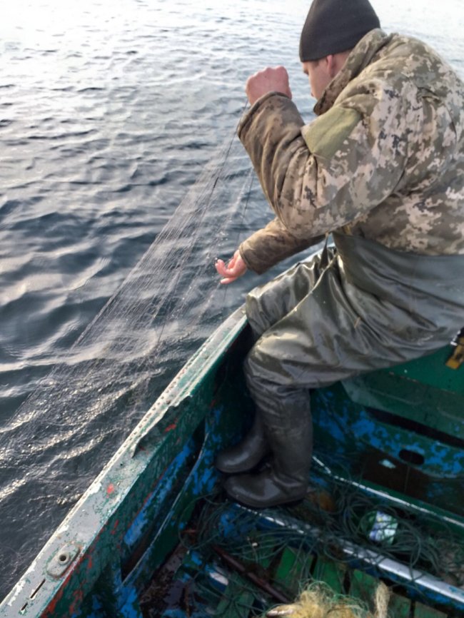 У Шацькому районі браконьєри ловили рибу сітками. ФОТО