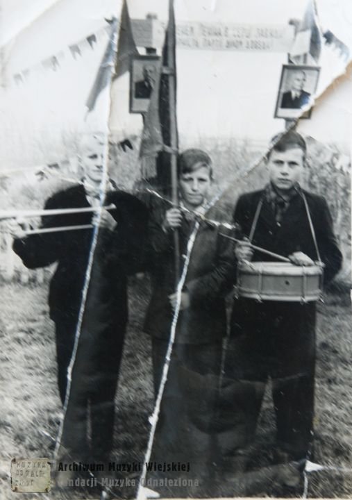 Мешканці  Любешівського району на ретросвітлинах, які знайшли у архівах Польщі