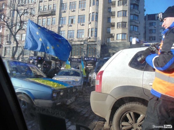 Фотовраження лучанина від автопробігу до Межигір'я 