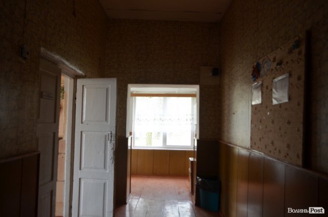 На Волині діти вчаться в аварійній «довоєнній» школі. ФОТО