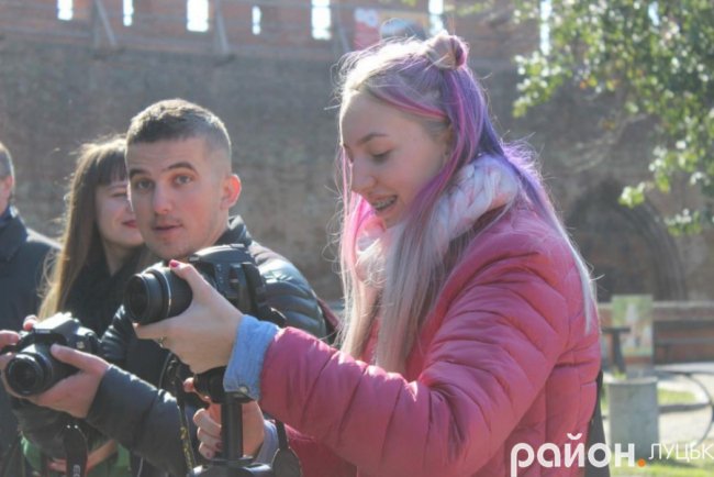 Як першокурсникам у Луцькому замку вручали студквитки 