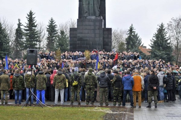 Луцьк сумує. ФОТО
