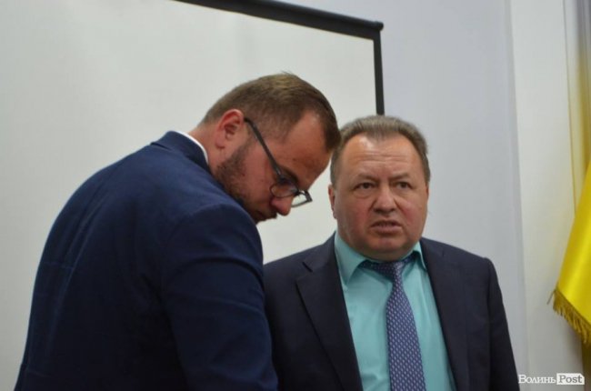 У Луцьку атовці блокують міську раду. ФОТО