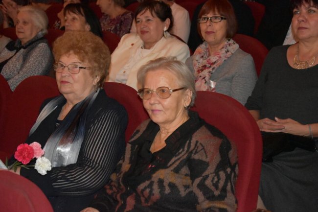 Луцька школа відзначила 80-річчя. ФОТО