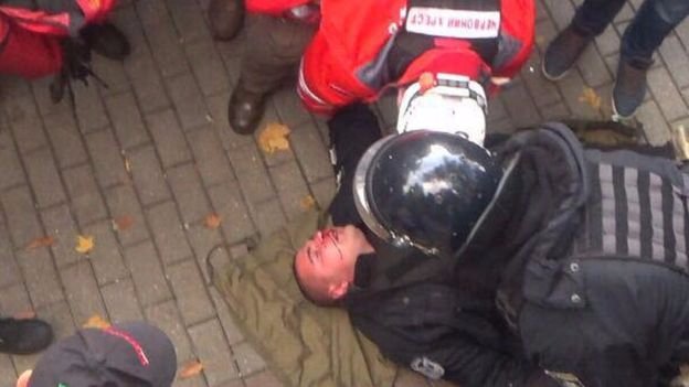 Під Верховною Радою встановили намети