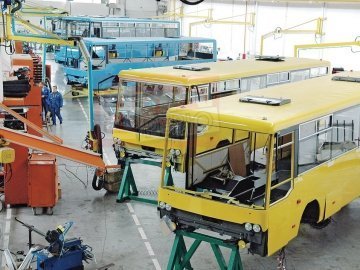 Луцький завод корпорації «Богдан» припинив виробництво легковиків  