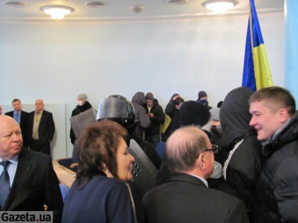 Штурм Вінницької ОДА. ФОТО