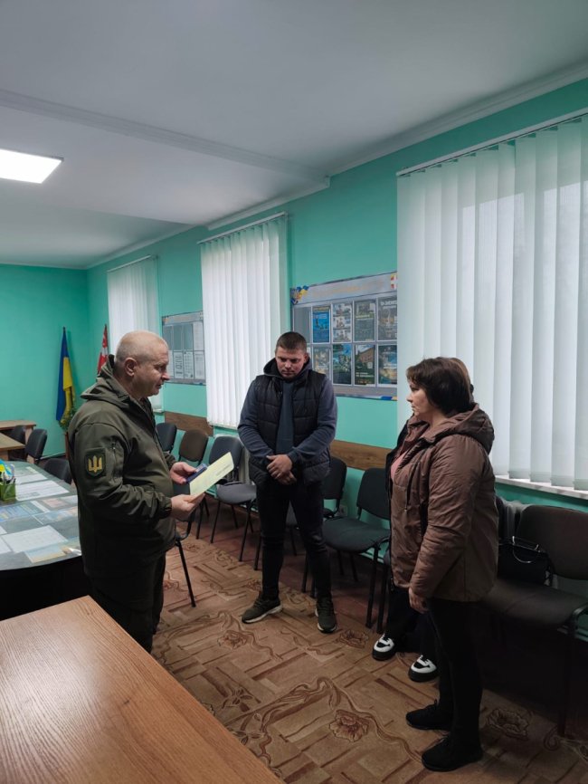 Рідним загиблого Героя з Волині вручили його посмертну нагороду. ФОТО