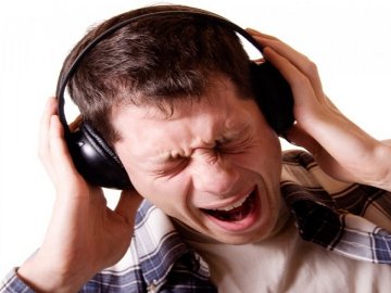 Луцька лікарка розповіла, яка музика є небезпечною для здоров'я
