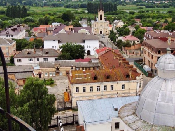 Який вигляд має Луцьк із купола костелу Петра і Павла. ФОТО